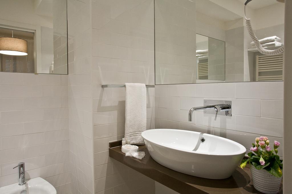 Готель Domus Roma Матера Екстер'єр фото